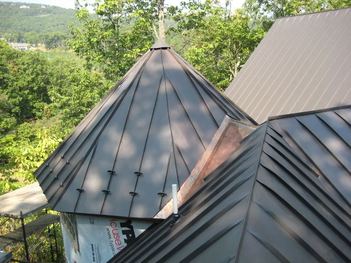 Professional Gutter Cleaning by Craftsman Roofing in Juneau
